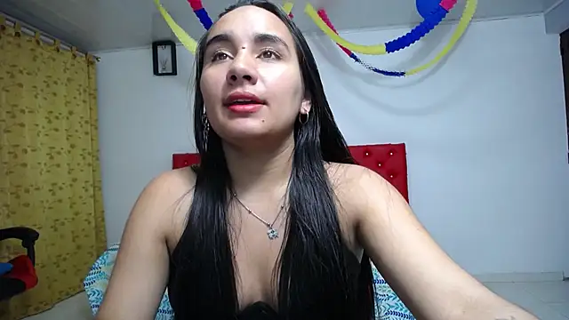 Snapshot of Maylin_horny19 chatting on June 27, 2026, 3:12 am Maylin horny19 online show from June 27, 2026, 3:12 am