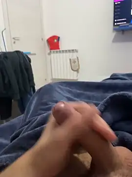 Snapshot of lucarioos06 chatting on January 26, 2025, 11:29 pm lucarioos06 online show from January 26, 2025, 11:29 pm