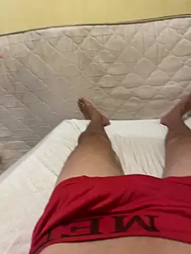 maluco98999 online show from April 29, 2026, 3:11 am