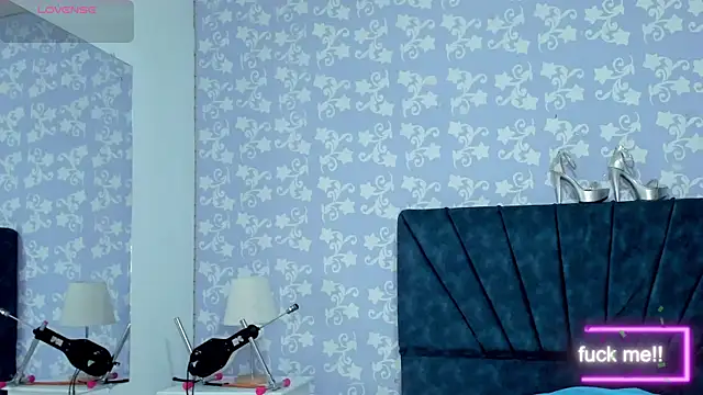 SalomeSimonz online show from November 16, 2025, 7:29 pm