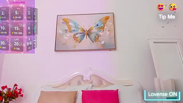 Snapshot of taylorsmiiith_ chatting on December 3, 2025, 8:08 pm taylorsmiiith online show from December 3, 2025, 8:08 pm