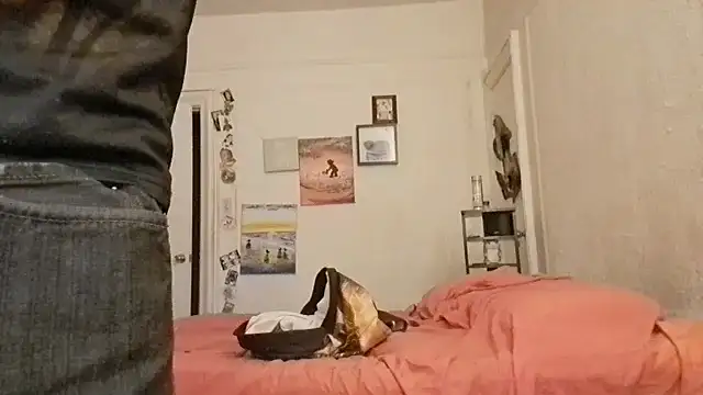 Snapshot of BaByArM81 chatting on February 13, 2025, 10:23 am BaByArM81 online show from February 13, 2025, 10:23 am