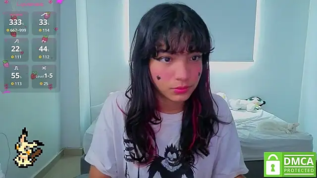 Lovelyamyy online show from March 18, 2026, 5:36 pm