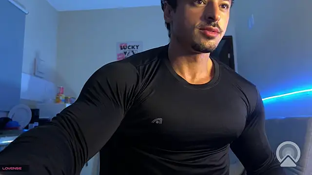 Lucasfit24 online show from May 7, 2026, 4:06 am