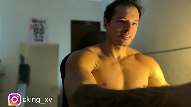 Lucasfit24 online show from March 16, 2026, 2:53 pm