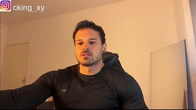 Snapshot of Lucasfit24 chatting on June 27, 2026, 1:22 am Lucasfit24 online show from June 27, 2026, 1:22 am