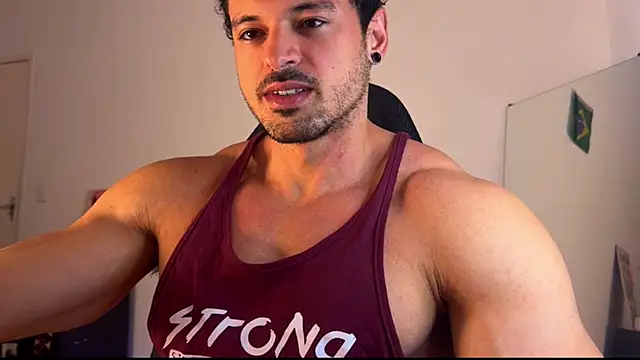 Snapshot of Lucasfit24 chatting on July 23, 2026, 2:57 pm Lucasfit24 online show from July 23, 2026, 2:57 pm