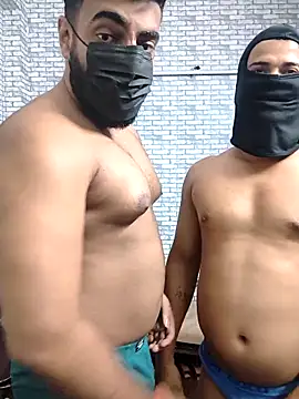 vaibhavchugh38 online show from March 13, 2026, 6:46 pm