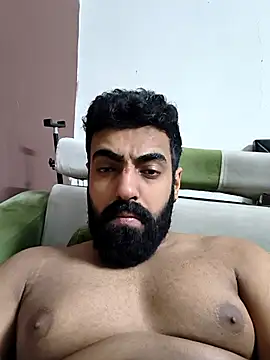 vaibhavchugh38 online show from February 20, 2026, 12:07 pm