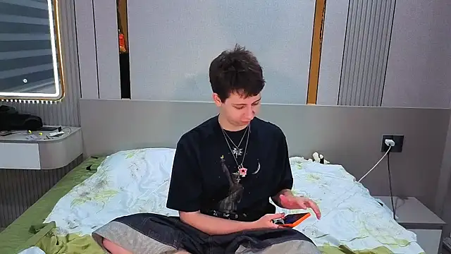 Snapshot of Timothy_Fox chatting on July 28, 2026, 11:17 am Timothy Fox online show from July 28, 2026, 11:17 am