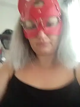 blondaf online show from October 13, 2025, 5:09 am