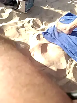 Snapshot of MountJohnXL chatting on December 3, 2025, 4:06 pm MountJohnXL online show from December 3, 2025, 4:06 pm