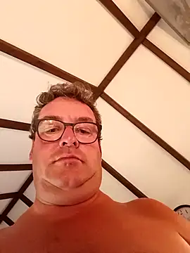 Snapshot of MountJohnXL chatting on February 19, 2025, 2:12 am MountJohnXL online show from February 19, 2025, 2:12 am