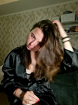 Melenka online show from May 6, 2026, 10:14 pm
