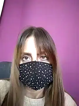 Akemi rossi online show from October 9, 2025, 11:00 am