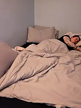 Snapshot of vanillachocduo chatting on February 21, 2025, 10:26 pm vanillachocduo online show from February 21, 2025, 10:26 pm