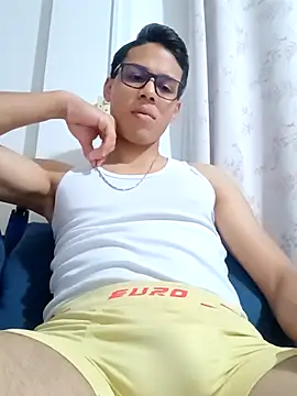 HornyTiger744 online show from November 12, 2025, 2:48 am