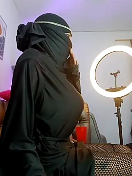 Snapshot of azahara_faraah chatting on November 1, 2025, 4:34 pm azahara faraah online show from November 1, 2025, 4:34 pm