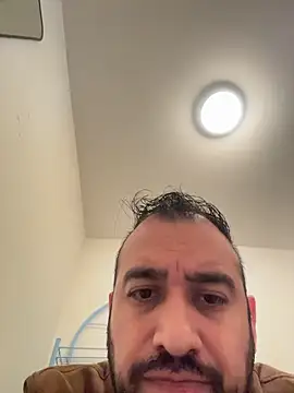 Snapshot of leonardohot1987 chatting on December 5, 2025, 6:28 pm leonardohot1987 online show from December 5, 2025, 6:28 pm