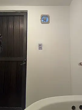 Snapshot of leonardohot1987 chatting on December 19, 2025, 4:09 pm leonardohot1987 online show from December 19, 2025, 4:09 pm