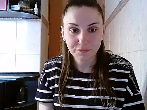 Yuliia30 online show from April 19, 2026, 11:00 am