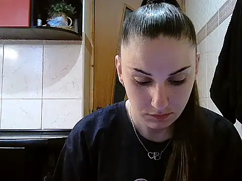 Yuliia30 online show from May 10, 2026, 9:24 am