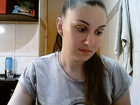 Yuliia30 online show from June 4, 2026, 4:55 pm