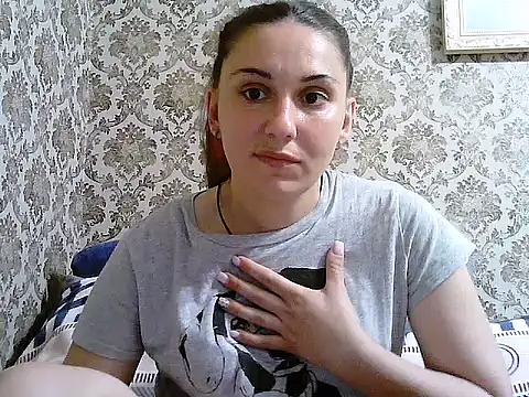 Yuliia30 online show from June 27, 2026, 7:20 pm