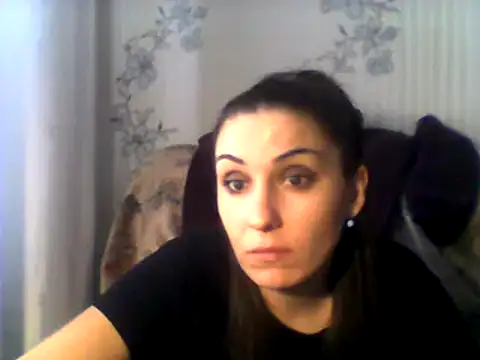 Snapshot of Yuliia30 chatting on February 21, 2025, 12:27 pm Yuliia30 online show from February 21, 2025, 12:27 pm