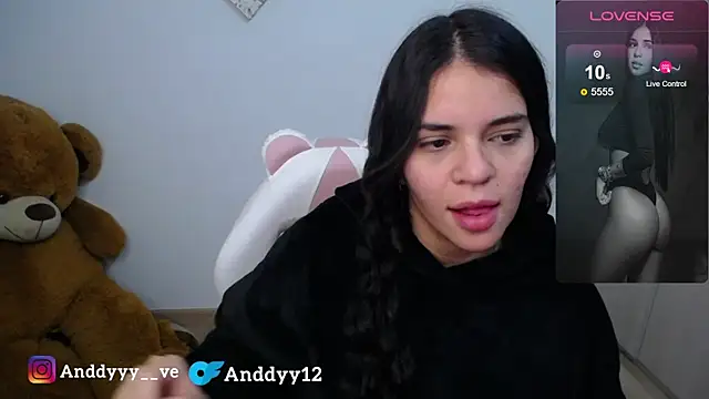 Snapshot of Anddyy__ chatting on July 28, 2026, 8:45 pm Anddyy online show from July 28, 2026, 8:45 pm