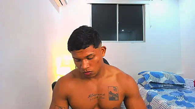 Snapshot of maxsteel177 chatting on March 21, 2025, 6:05 am maxsteel177 online show from March 21, 2025, 6:05 am