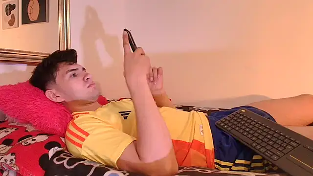 orlando yate online show from November 7, 2025, 9:36 am