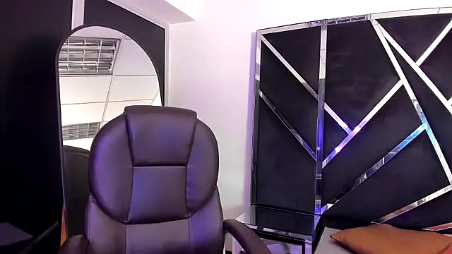 Snapshot of Salmaportman69 chatting on October 21, 2025, 3:28 am Salmaportman69 online show from October 21, 2025, 3:28 am