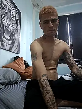 Snapshot of dany_hardy chatting on September 22, 2025, 6:36 pm dany hardy online show from September 22, 2025, 6:36 pm