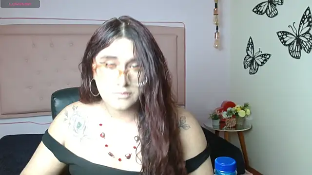 kathepickmanx online show from December 18, 2025, 3:55 am