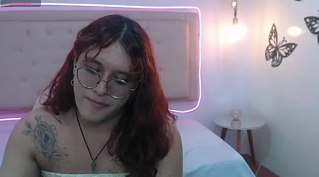 Snapshot of kathepickmanx chatting on March 14, 2025, 5:05 am kathepickmanx online show from March 14, 2025, 5:05 am