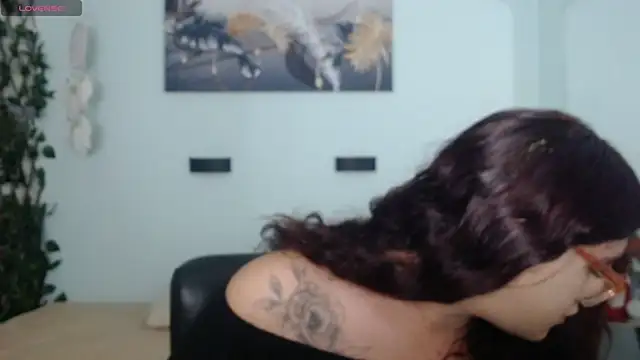 Snapshot of kathepickmanx chatting on December 5, 2025, 3:38 am kathepickmanx online show from December 5, 2025, 3:38 am