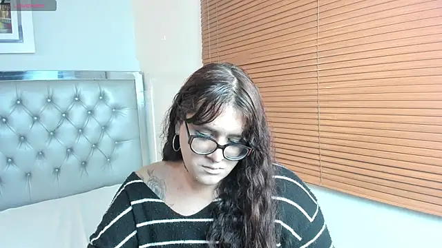 Snapshot of kathepickmanx chatting on June 13, 2026, 3:48 am kathepickmanx online show from June 13, 2026, 3:48 am