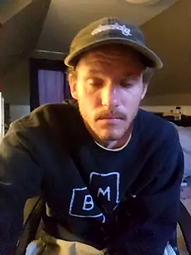 Snapshot of SoxxyNsh chatting on November 19, 2025, 8:31 pm SoxxyNsh online show from November 19, 2025, 8:31 pm