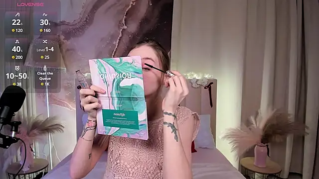 Molly Pink  online show from February 28, 2025, 4:54 am