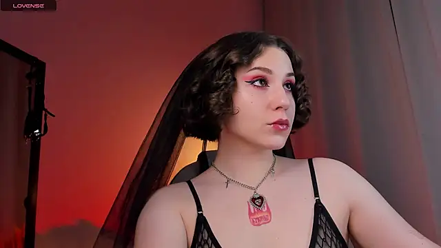 Eva Moss  online show from February 19, 2025, 8:52 pm