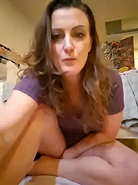 cumtomama online show from November 28, 2025, 6:19 pm