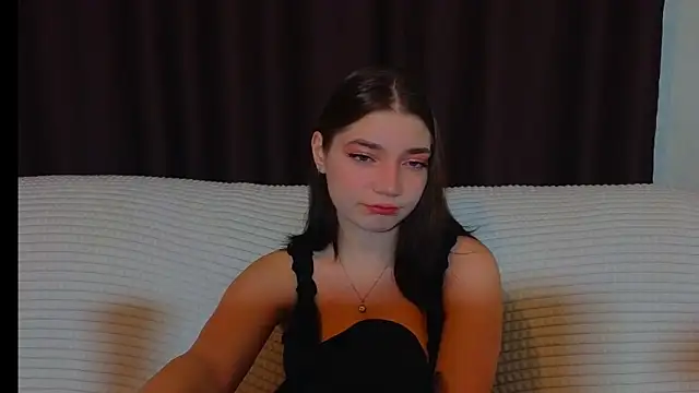 Snapshot of CassJonn chatting on February 21, 2025, 6:37 pm CassJonn online show from February 21, 2025, 6:37 pm