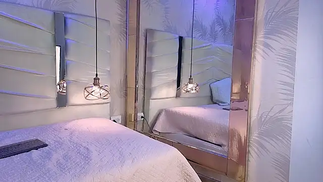 Snapshot of CatarinaMayer_ chatting on November 23, 2025, 9:58 pm CatarinaMayer online show from November 23, 2025, 9:58 pm