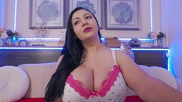 BustyEva  online show from January 14, 2026, 5:00 am