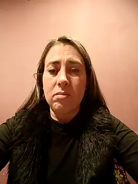 Snapshot of CHARLOTTE_1711 chatting on May 11, 2026, 3:19 am CHARLOTTE 1711 online show from May 11, 2026, 3:19 am