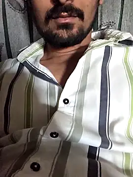 lusty male69 online show from November 3, 2025, 9:13 am