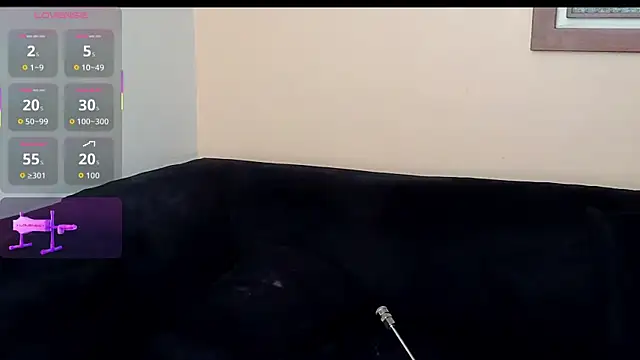 Snapshot of hairyncuteass chatting on October 24, 2025, 1:32 pm hairyncuteass online show from October 24, 2025, 1:32 pm