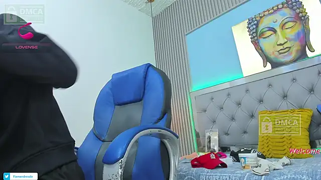 Snapshot of HarolddXL chatting on November 27, 2025, 2:50 pm HarolddXL online show from November 27, 2025, 2:50 pm