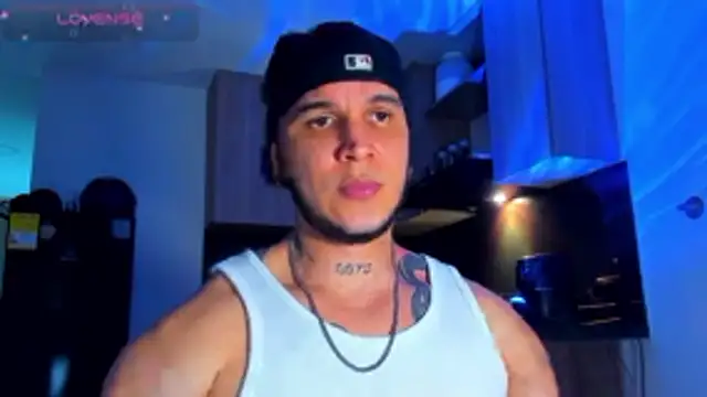 austinoficial online show from April 22, 2026, 11:22 pm